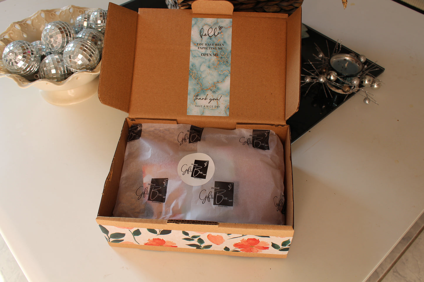 Hand Crafted Gift Box includes Fashion Staples Gift set