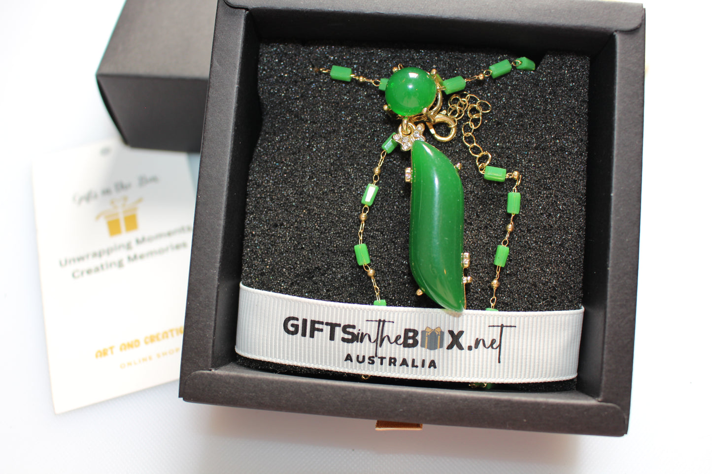 Green Faux Emerald Bamboo Link Chain Necklace