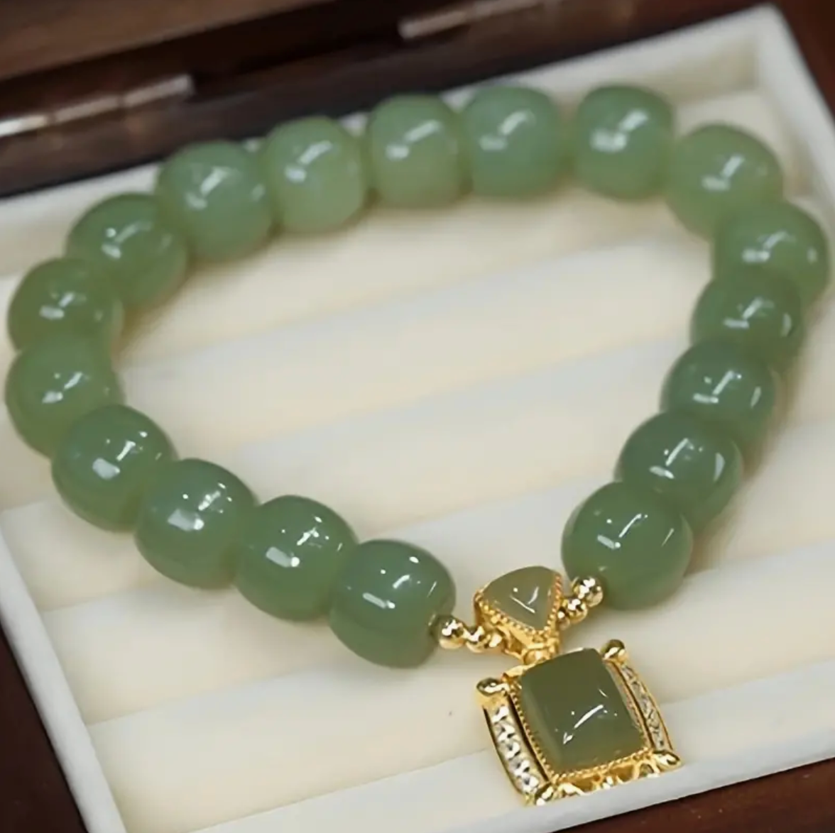 Green Faux Jade Beaded Bracelet